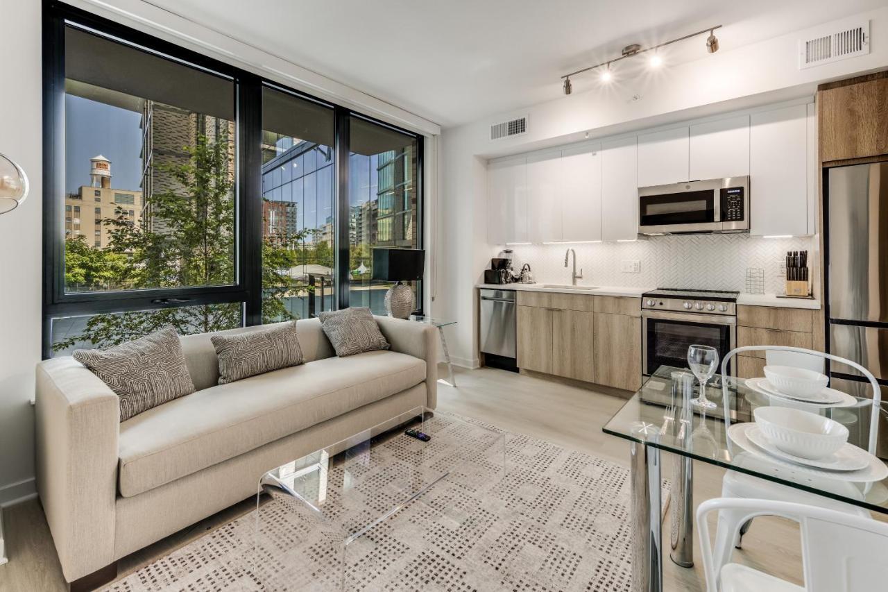 Global Luxury At Capitol Hill