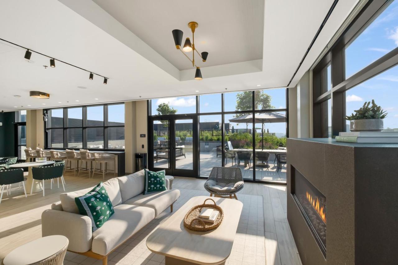 Global Luxury At Capitol Hill Washington