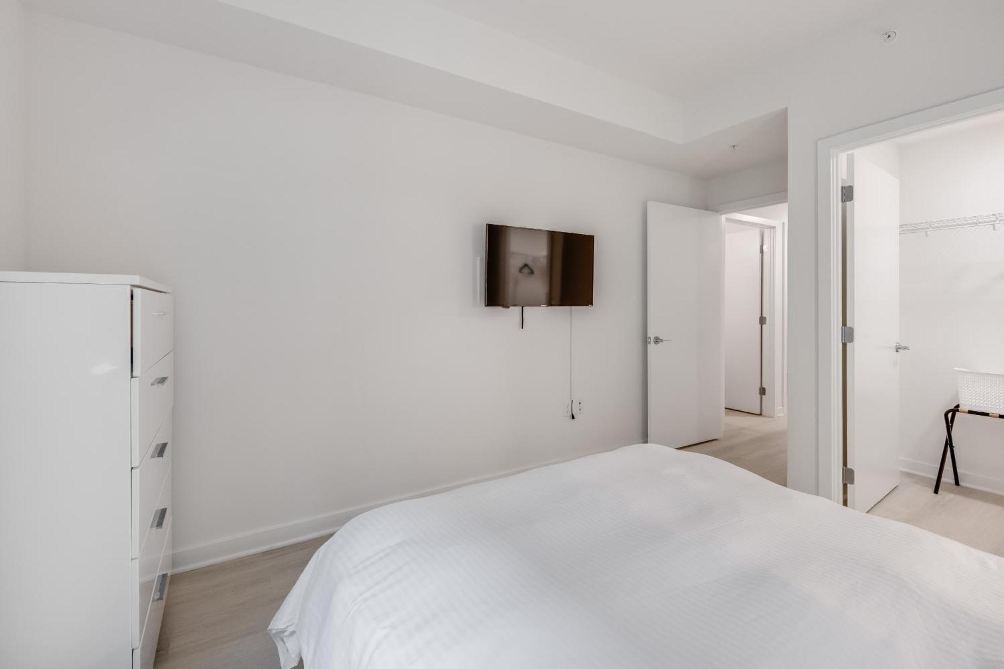 Global Luxury At Capitol Hill 4*